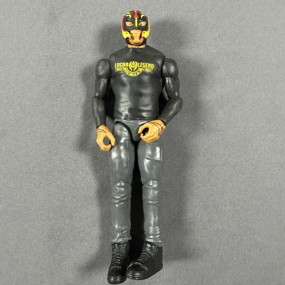 WWE Main Event Rey Mysterio Action Figure‎ - Lucha Masked Lowrider - Mattel 2023